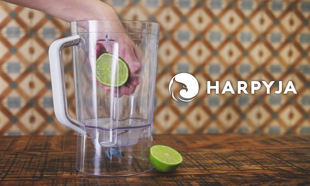 Banner de capa da notícia 6 dicas fáceis para remover odores de recipientes plásticos