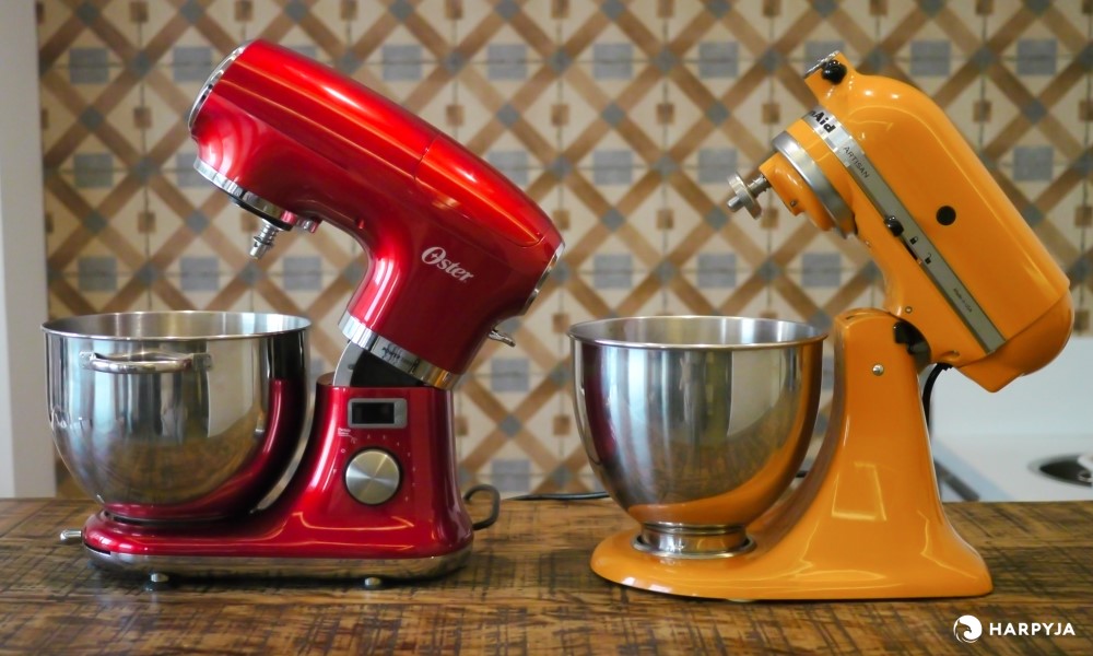 Comparativo de planetárias - KitchenAid Artisan vs. Oster Digital OBAT911 - Imagem 2