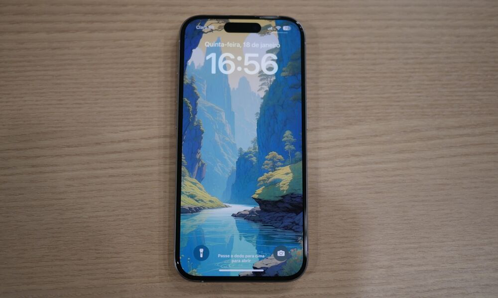 Apple iPhone 15 Pro Titânio branco - Imagem 5