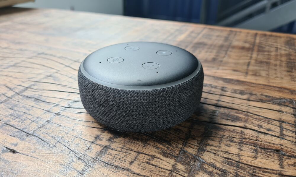 Echo Dot (3ª Geração): Smart Speaker com Alexa - Cor Preta - Imagem 3
