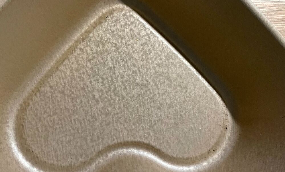 Forma para Bolo de Alumínio com Revestimento Interno Antiaderente Tramontina Brasil Vermelho - Imagem 1