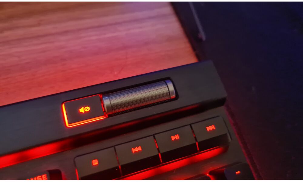 Teclado Corsair Mecânico K100 RGB CHERRY MX SPEED - Imagem 5