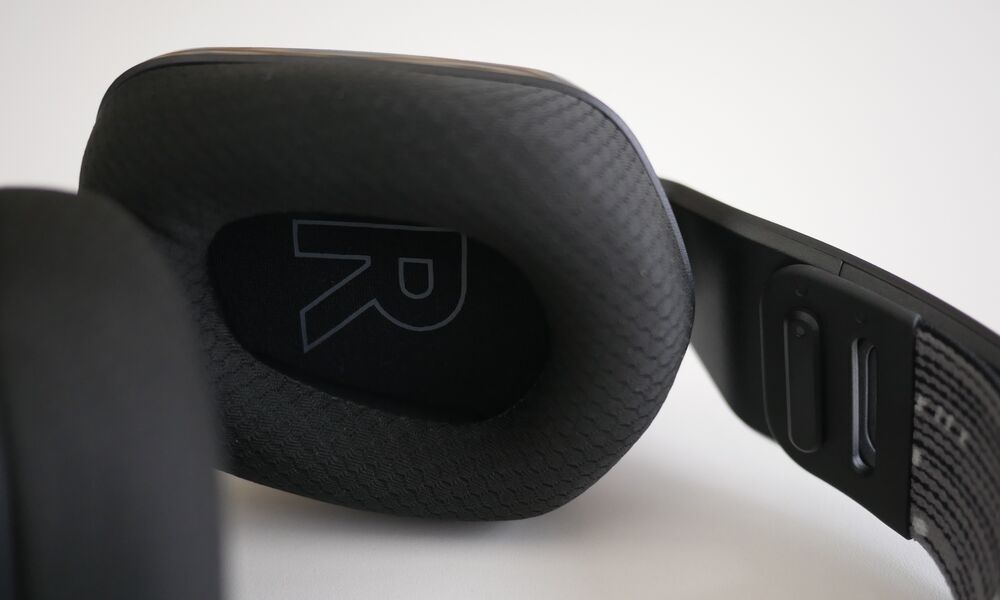 Headset Gamer Sem Fio Logitech G733 - Imagem 4