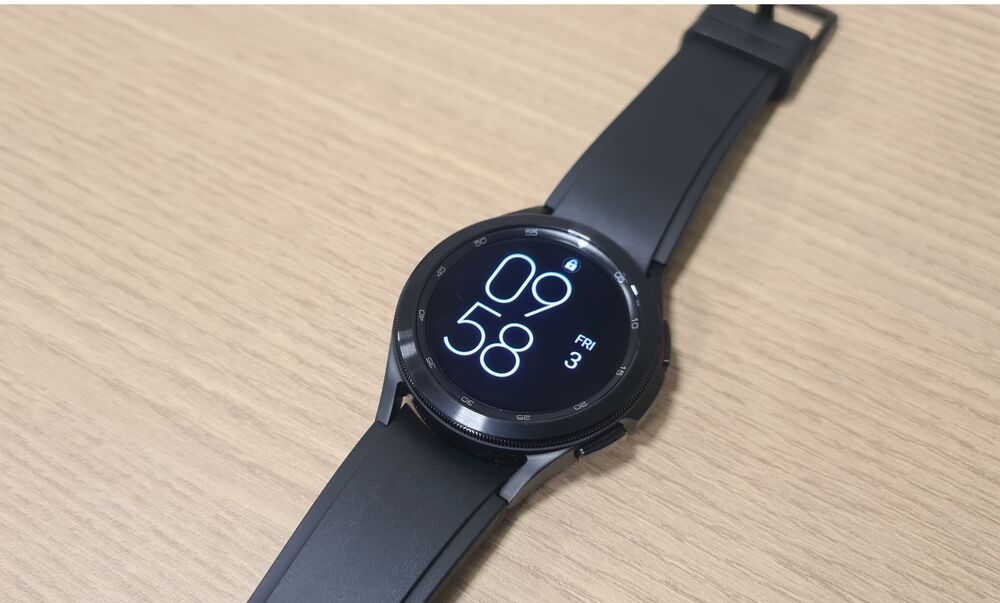 Samsung Galaxy Watch Classic Preto 42MM - Imagem 3