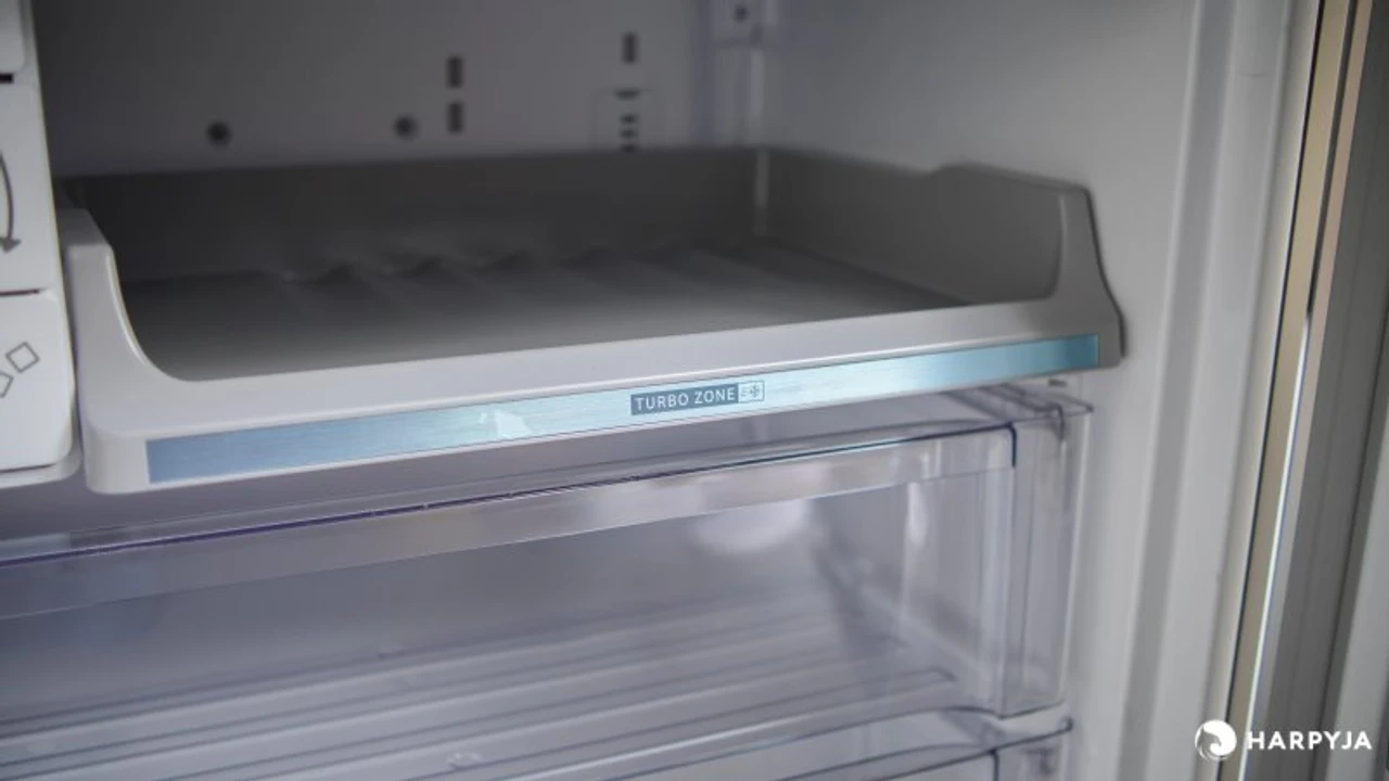 Brastemp French Door BRO85 - Imagem 17