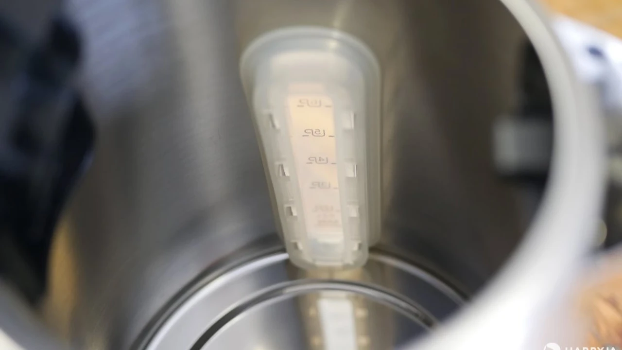 Inox Midea 1,7 Litros - Imagem 16