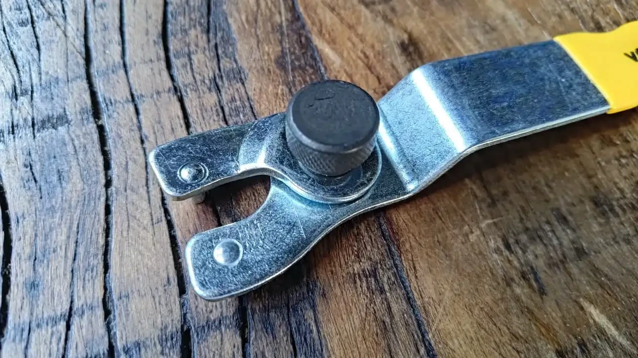 Chave ajustável para esmerilhadeira Vonder - Imagem 3