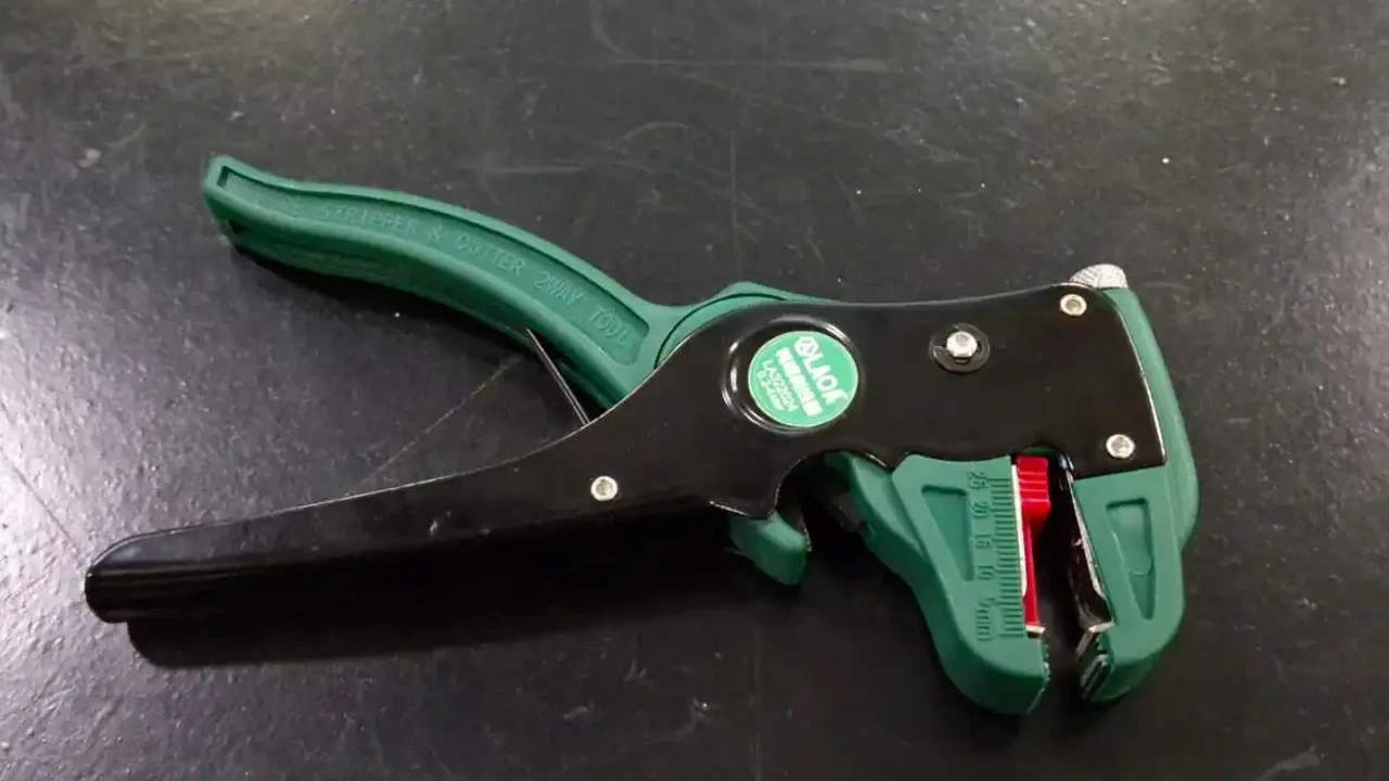 Descascador de Fios - LAOA - Imagem 1