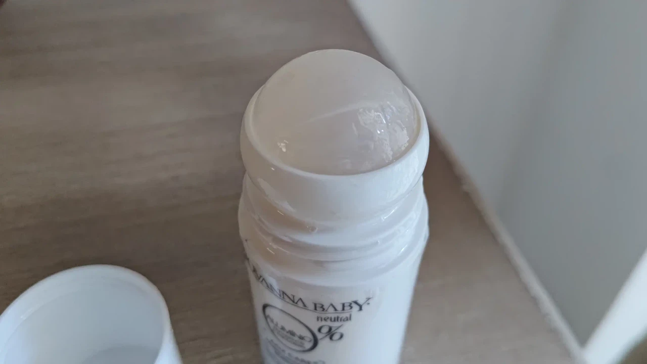 Desodorante Giovanna Baby Neutral Roll-on  - Imagem 2