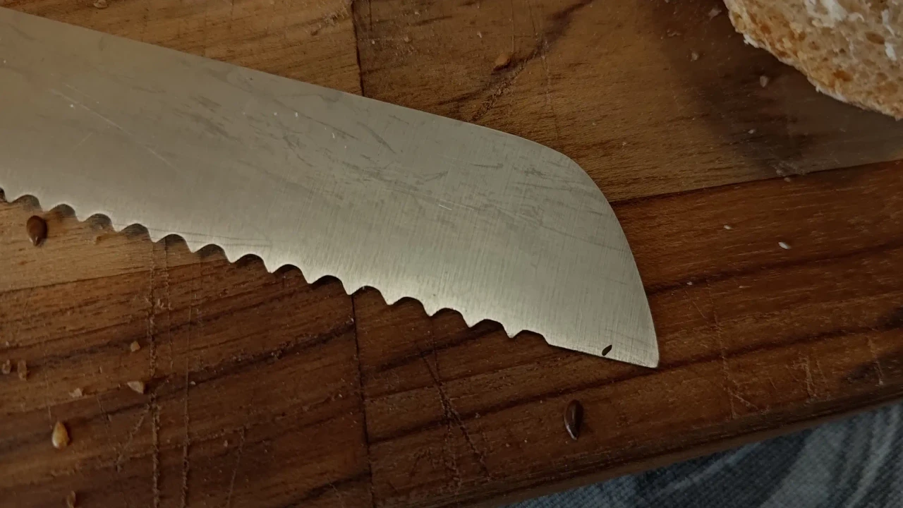 Faca para Pão Em Aço Inox 33cm Oxford Cool Grey - Imagem 4