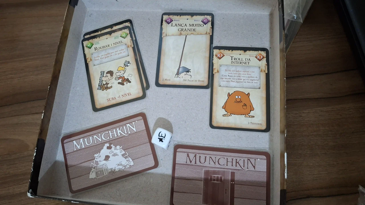 Muchkin - Jogo de Cartas - Imagem 3