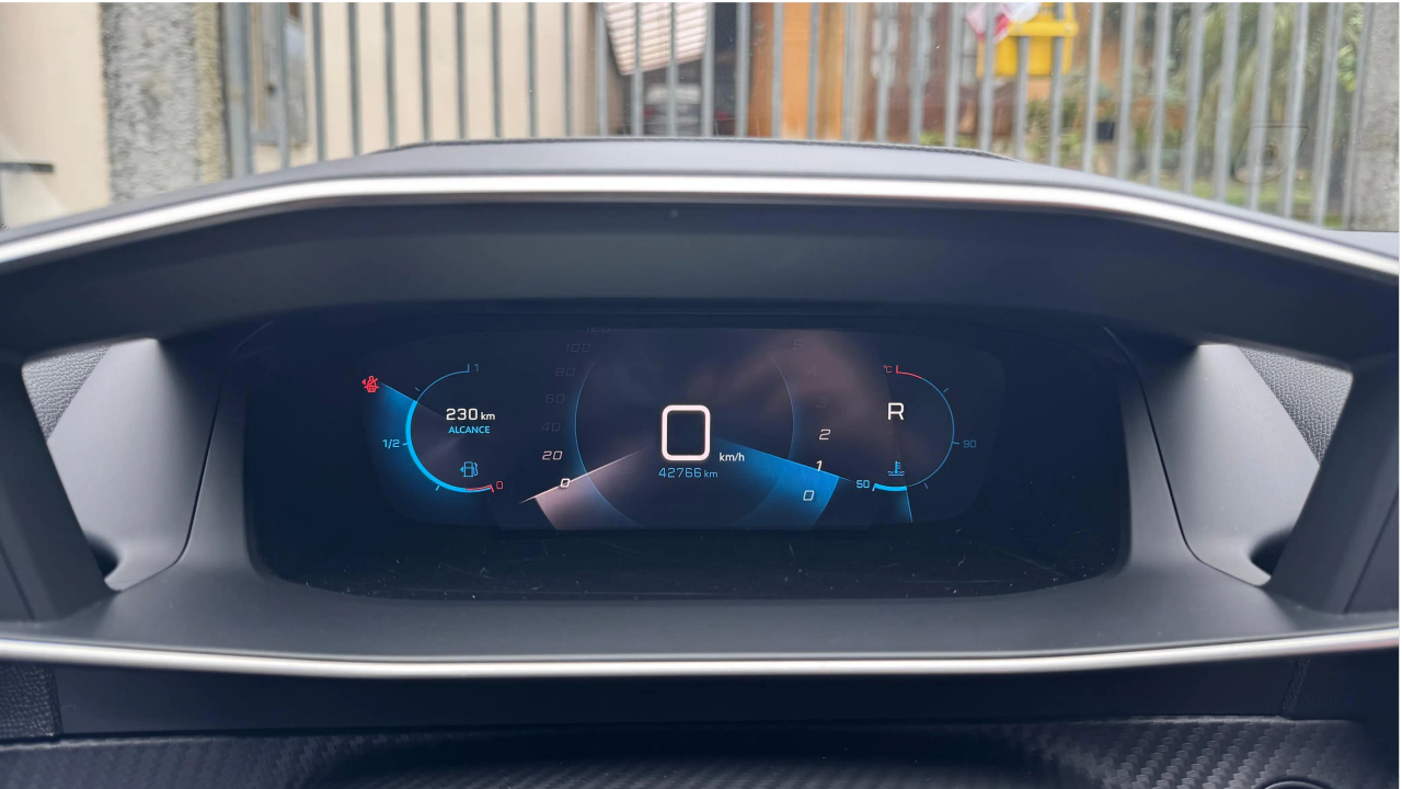 Peugeot 208 Allure 20/21 - Imagem 5