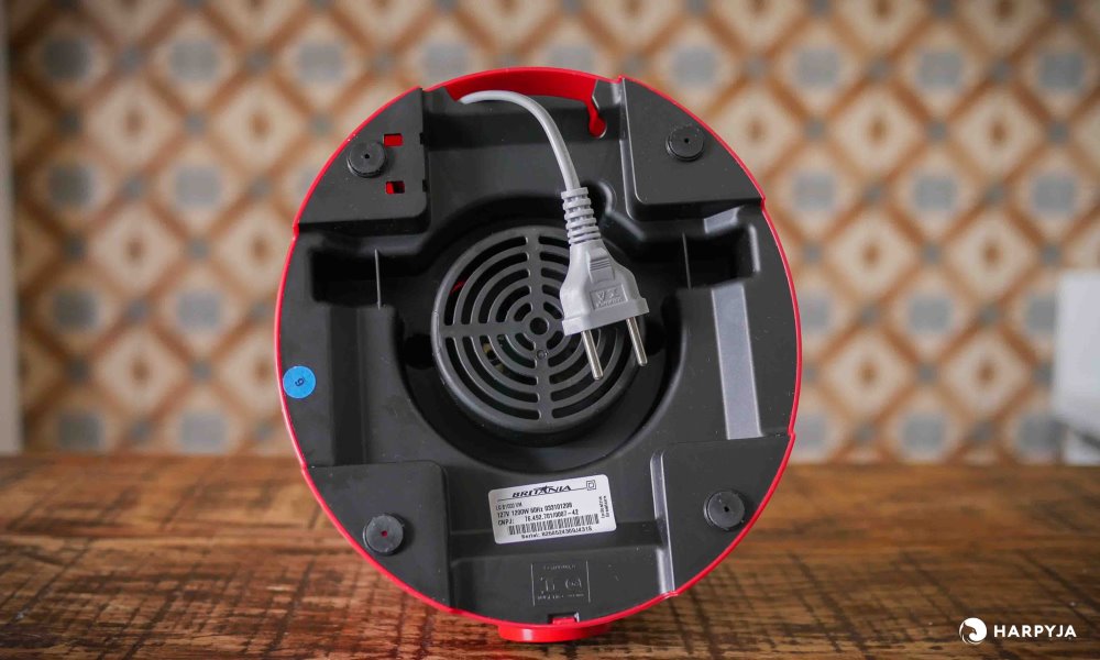 Britânia B1000 - 1200W - Imagem 8