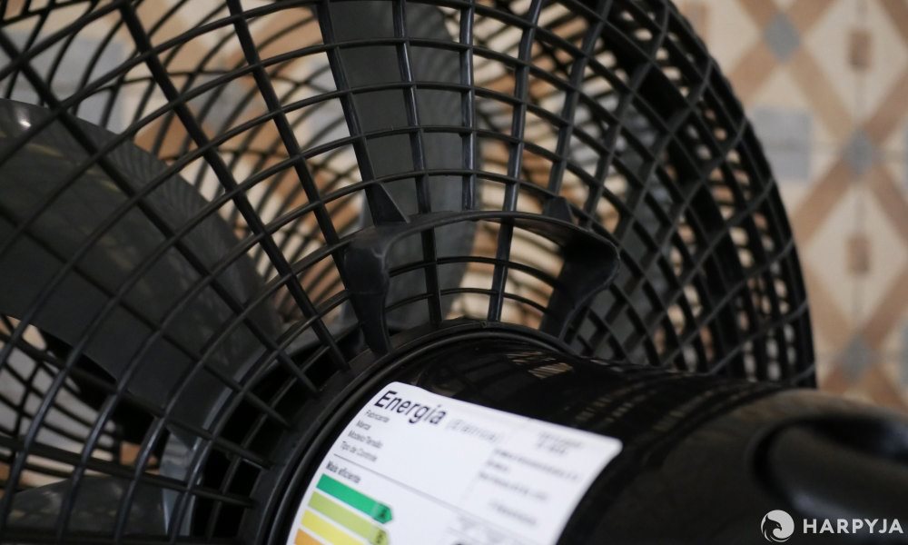 Banner da opinião Britânia Ventus Six 40cm