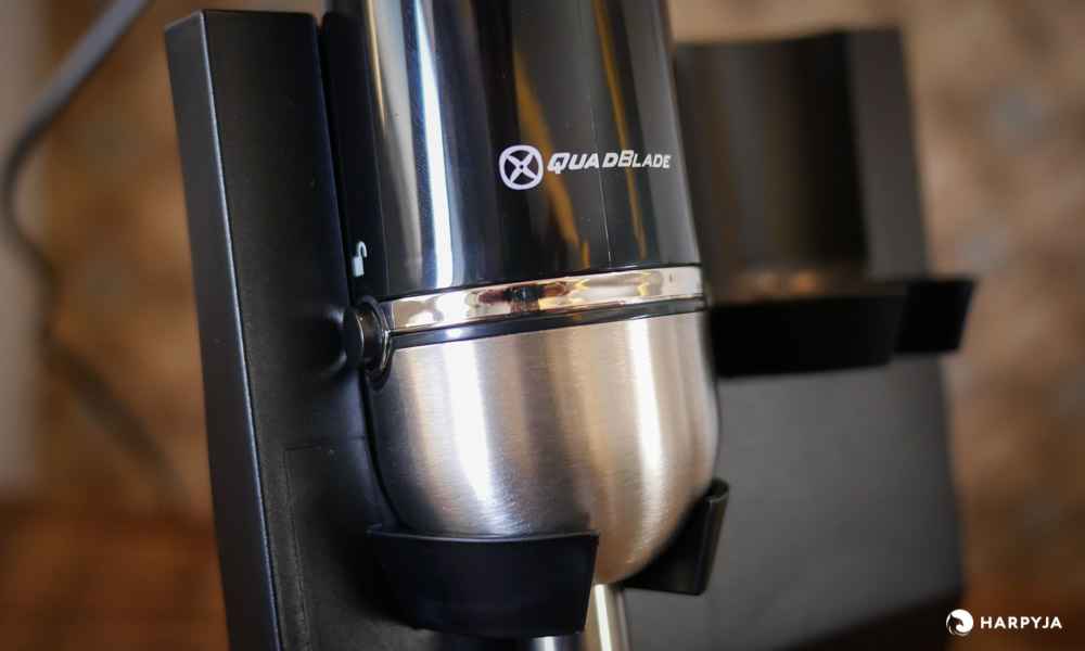 Oster QuadriBlade High Power - Imagem 18