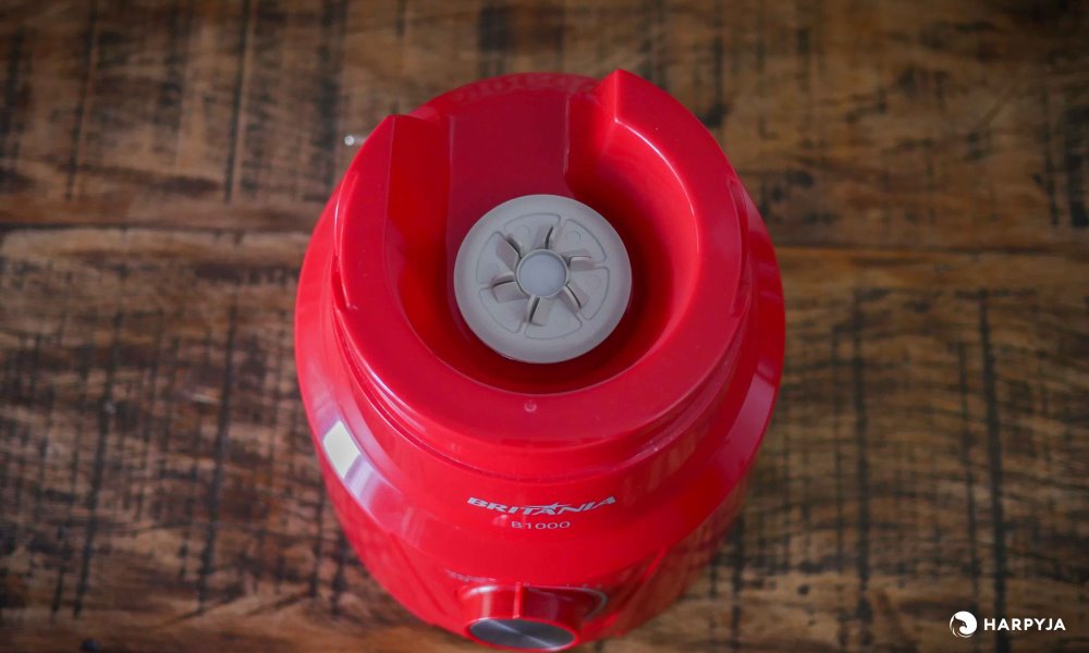 Banner da opinião Britânia B1000 - 1200W