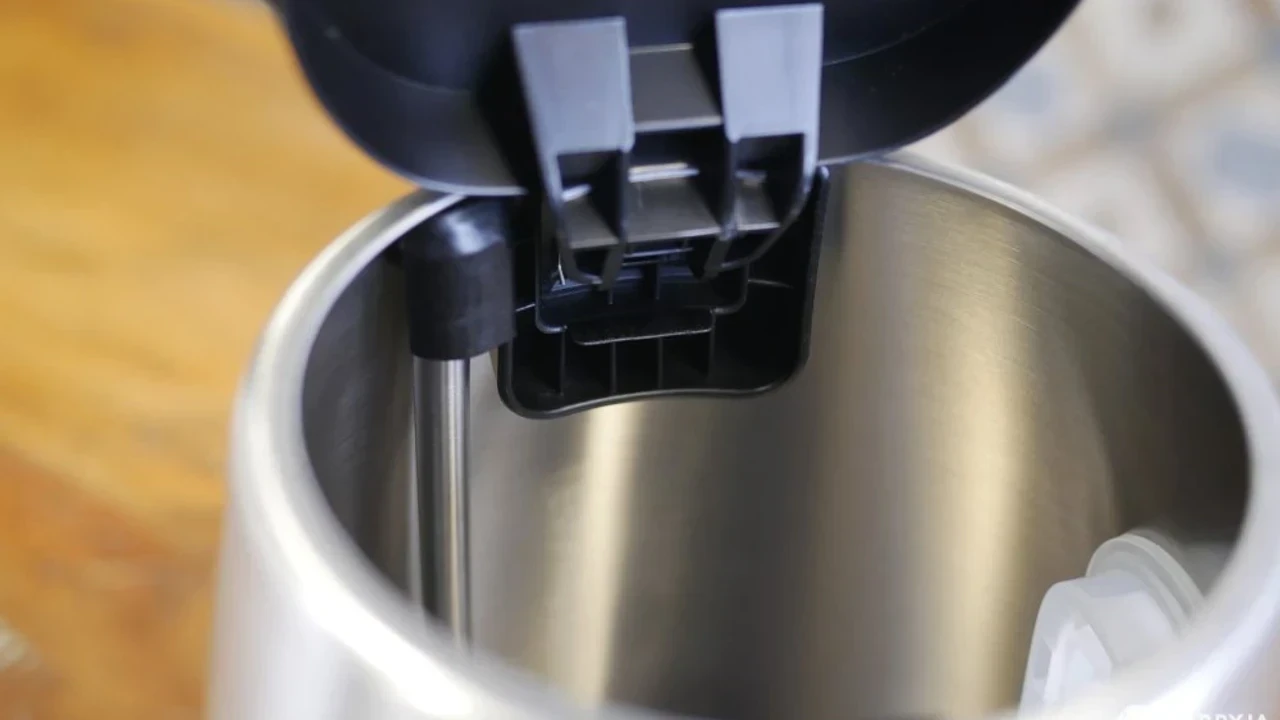 Inox Midea 1,7 Litros - Imagem 11