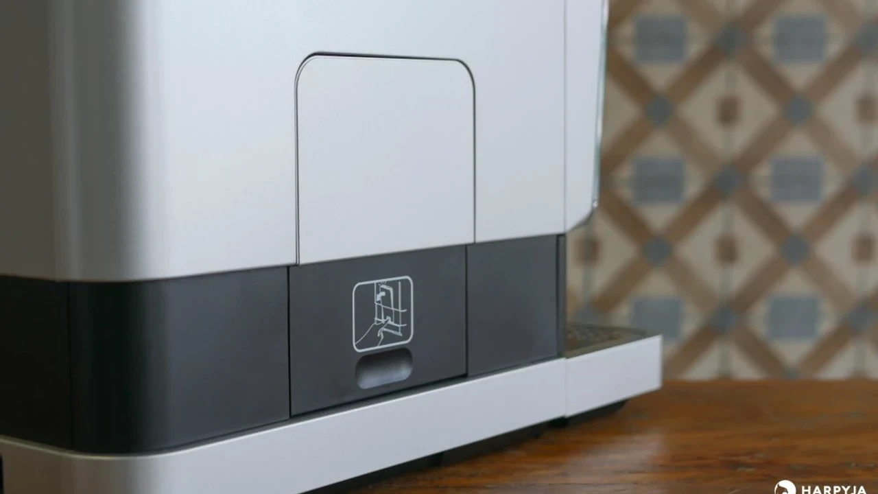 Oster Super Automática com Moedor - Imagem 14